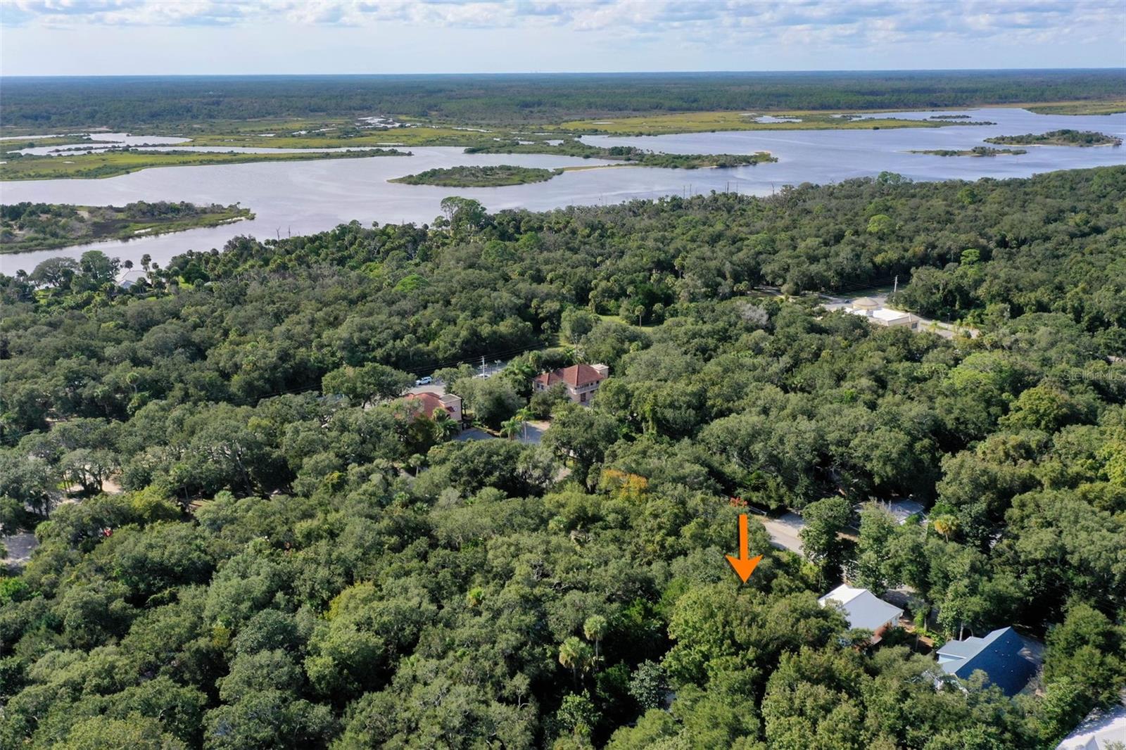 ARMAND BEACH EAST SUB - Land