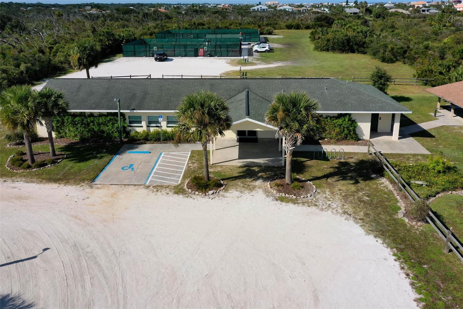 ARMAND BEACH EAST SUB - Land