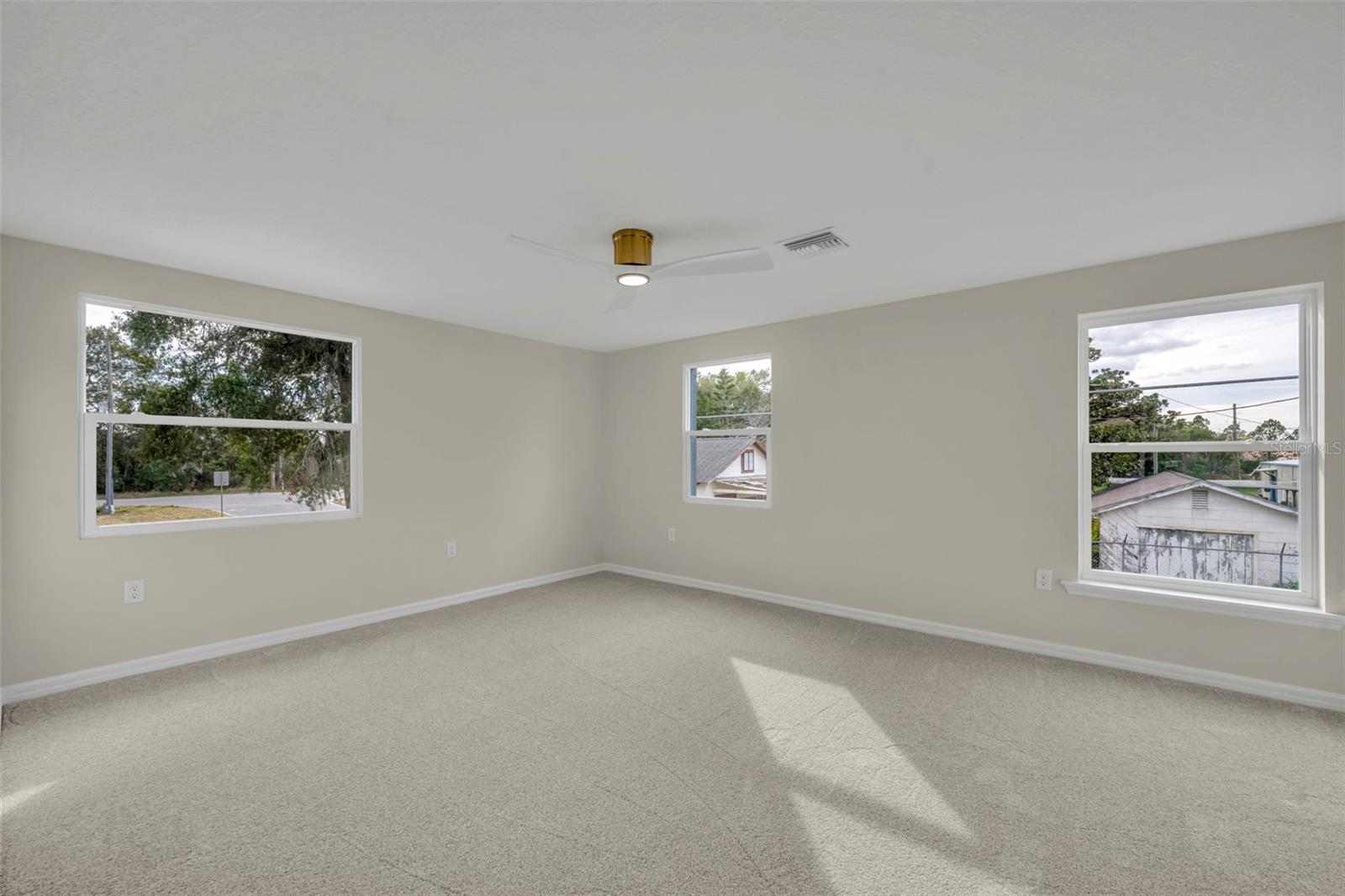 VIRGINIA LAND CORP - Residential