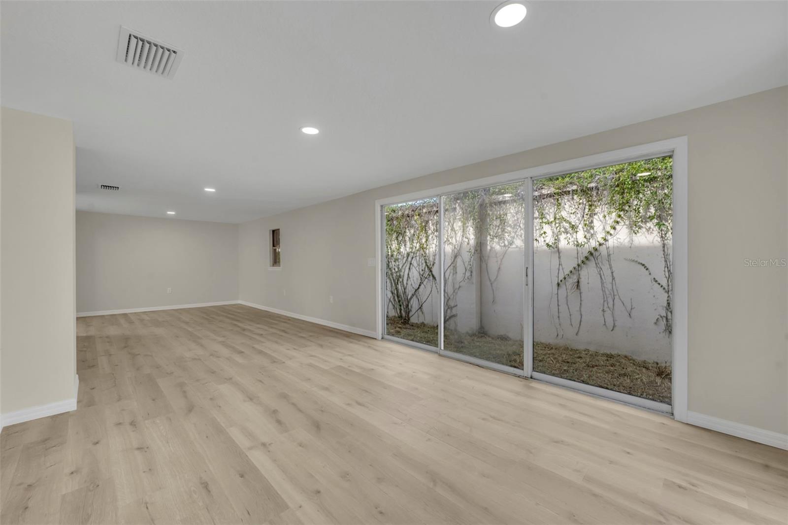 VIRGINIA LAND CORP - Residential