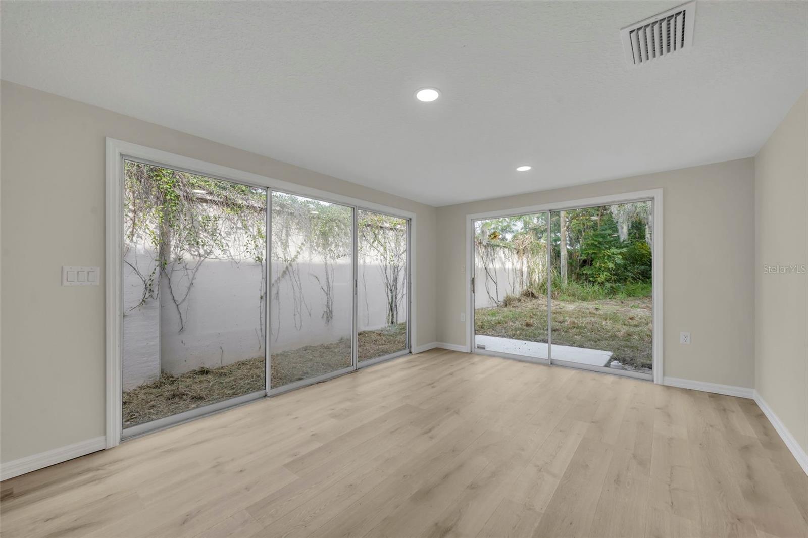 VIRGINIA LAND CORP - Residential