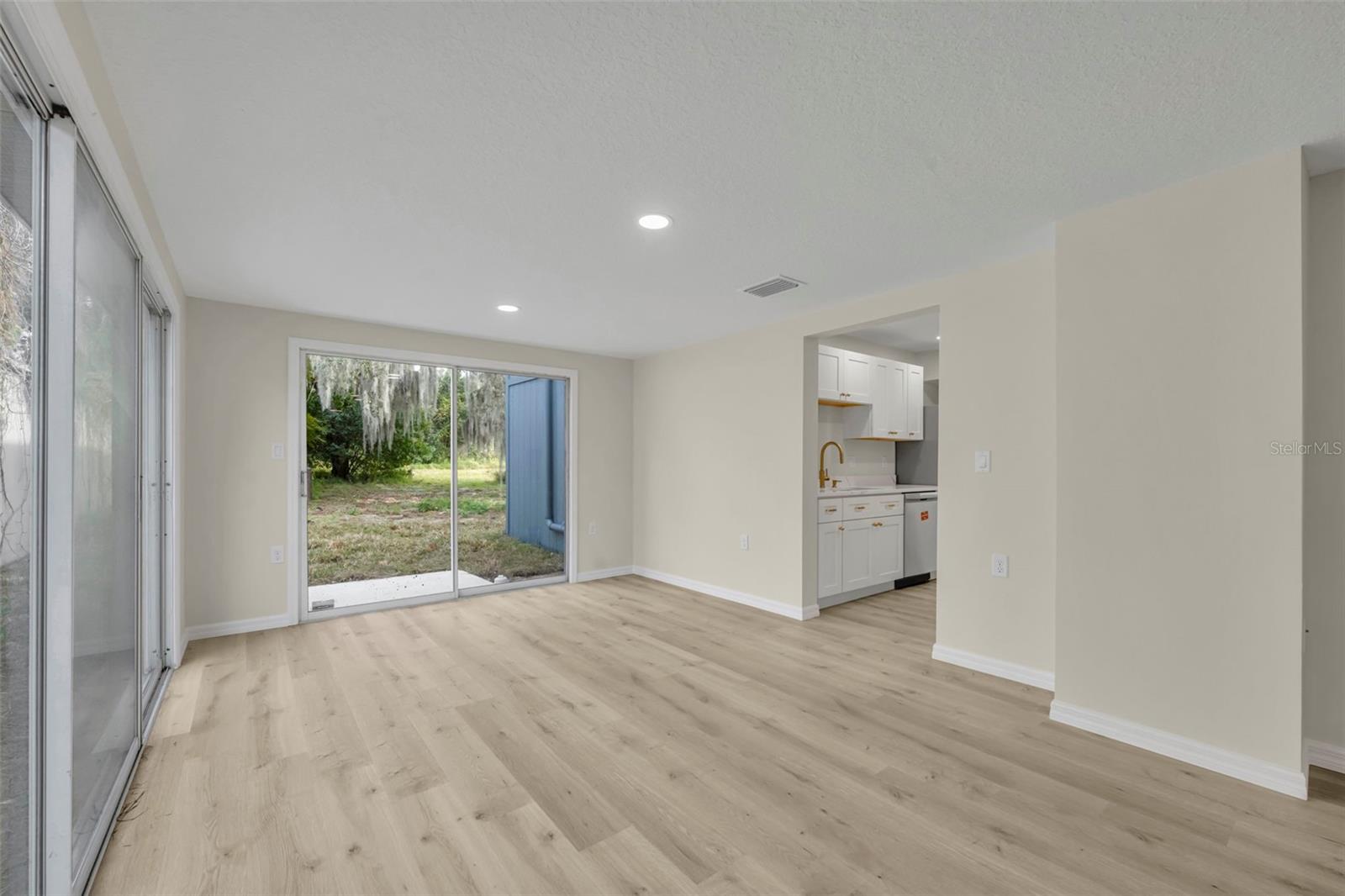 VIRGINIA LAND CORP - Residential