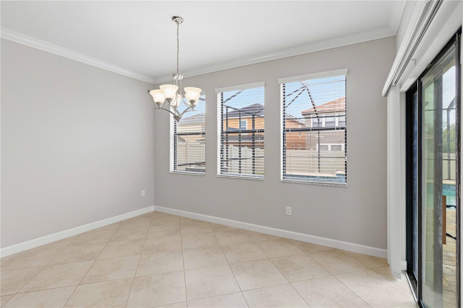 LA COLLINA PH 1A - Residential