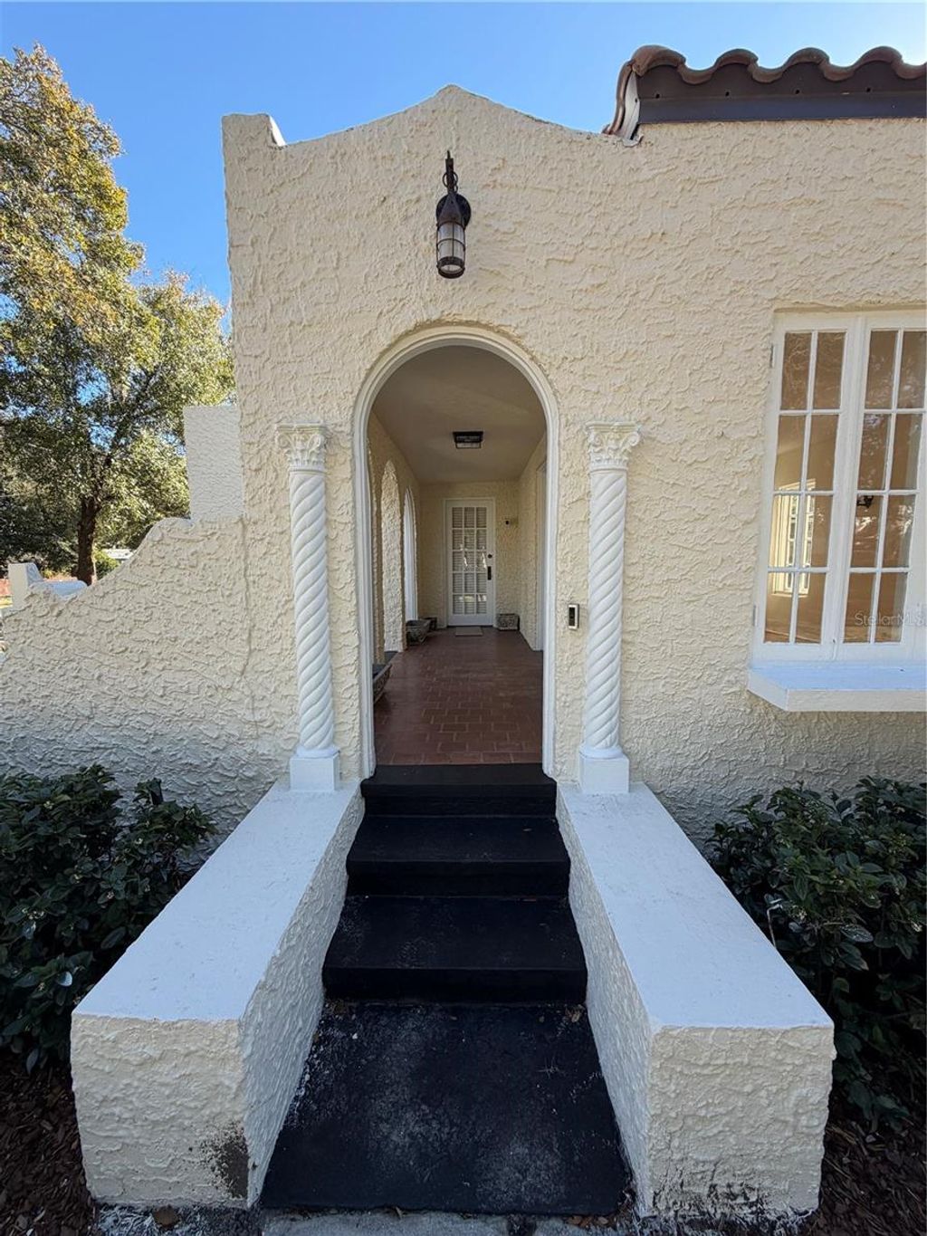 Photo of 48 E Harvard Street, Orlando, FL 32804 (MLS # O6377479)