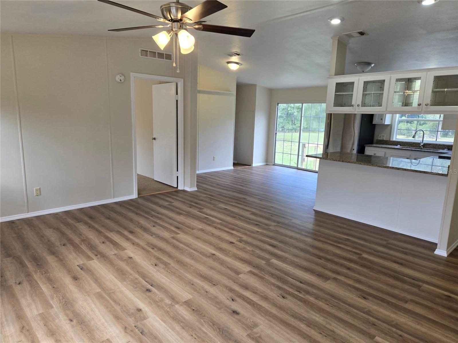 FLORIDA HIGHLANDS - Residential