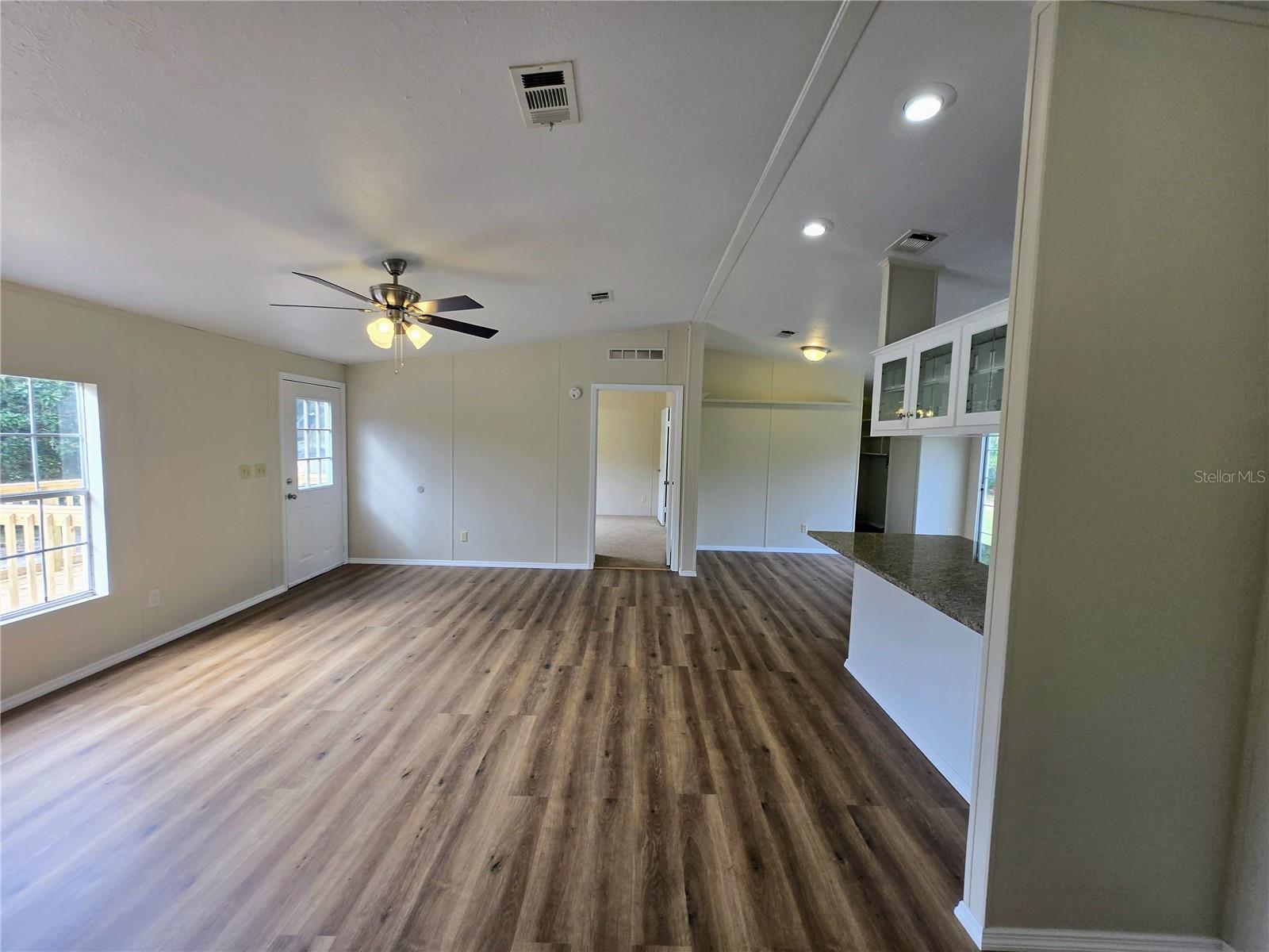 FLORIDA HIGHLANDS - Residential