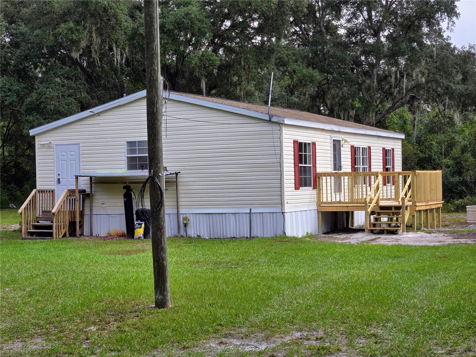 FLORIDA HIGHLANDS - Residential