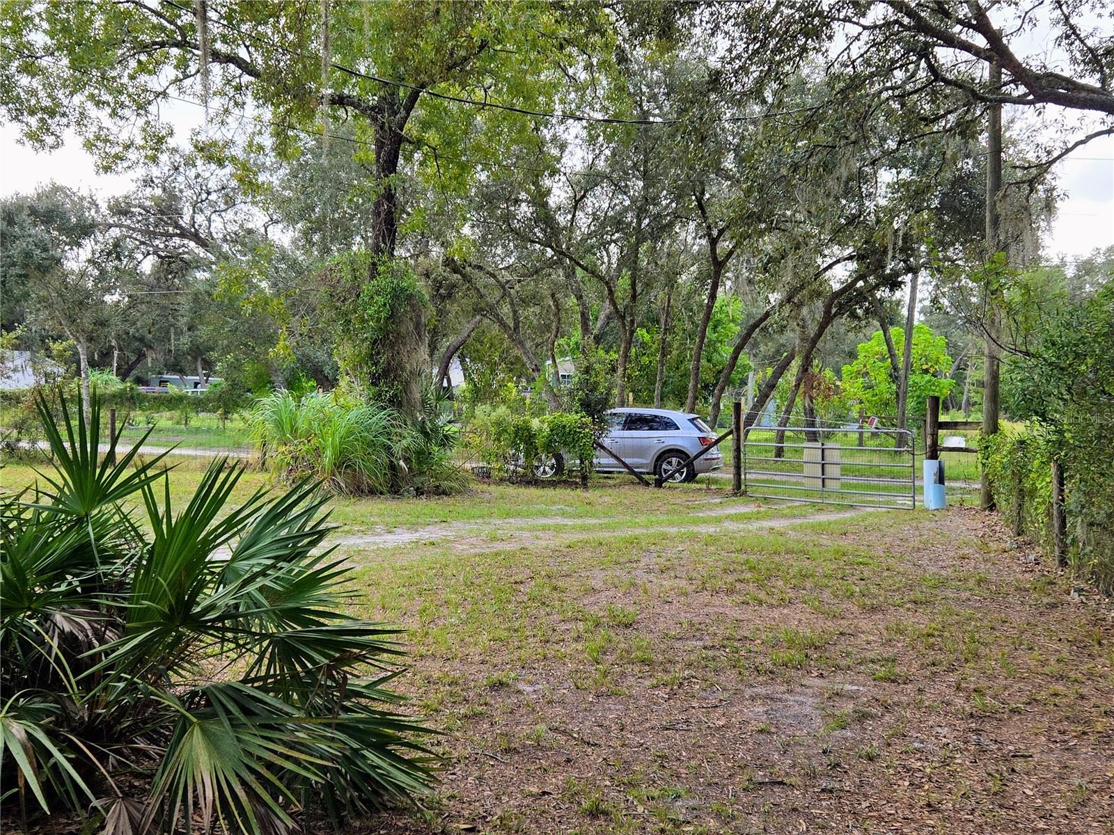 FLORIDA HIGHLANDS - Residential