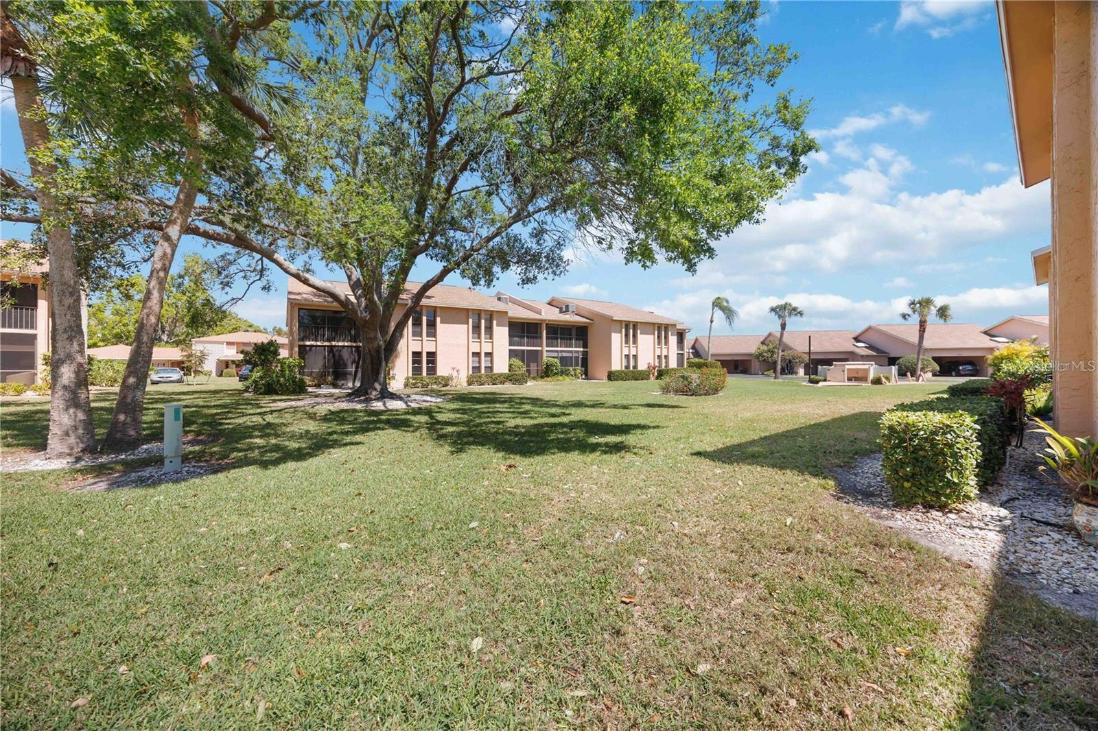 2347 BENEVA TERRACE 2251