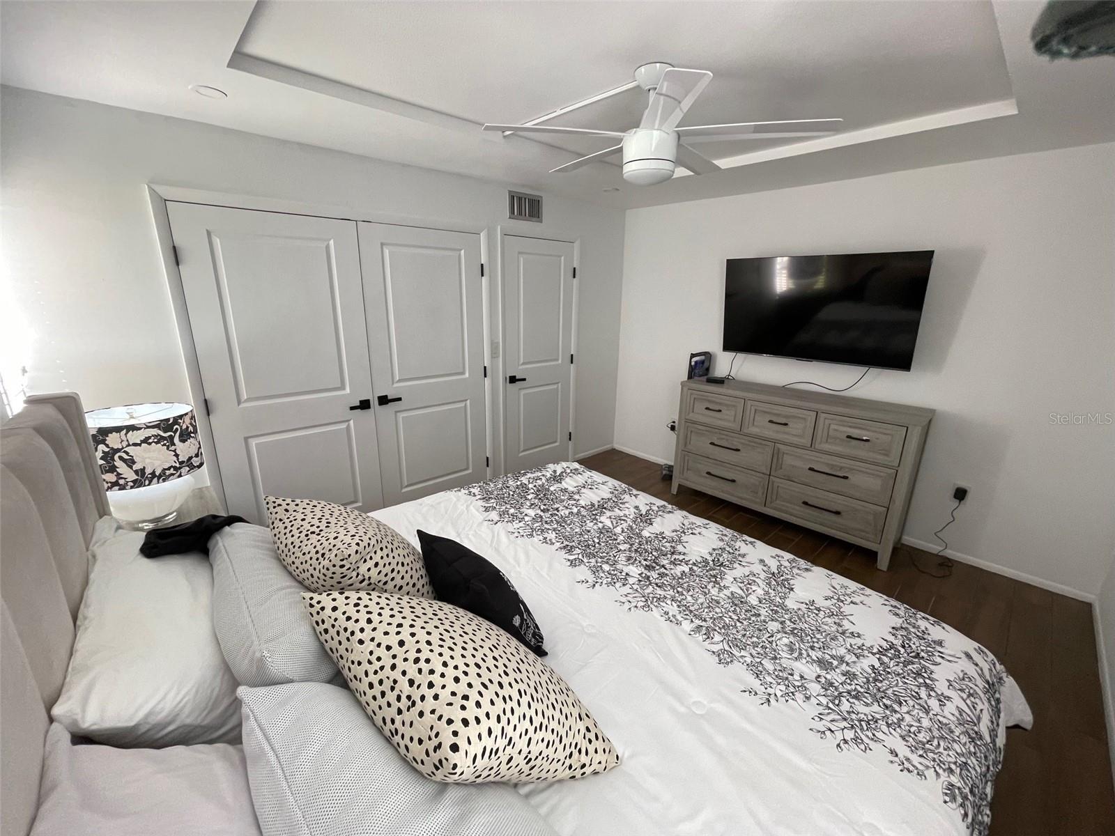 TERRACES OF FOREST LAKES - Residential