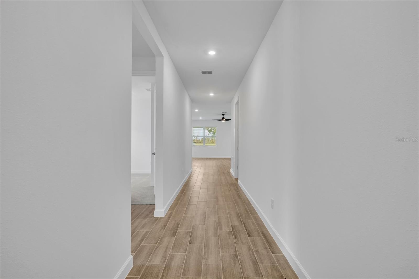 1901 MARIGOLD TRAIL NW