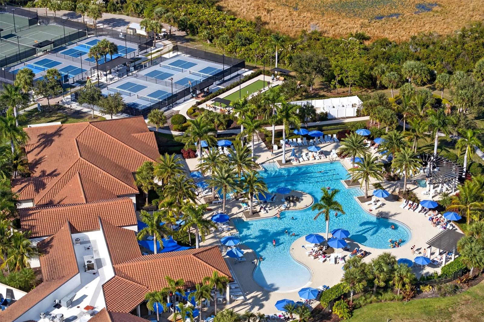 SARASOTA NATIONAL PH 9-B - Residential