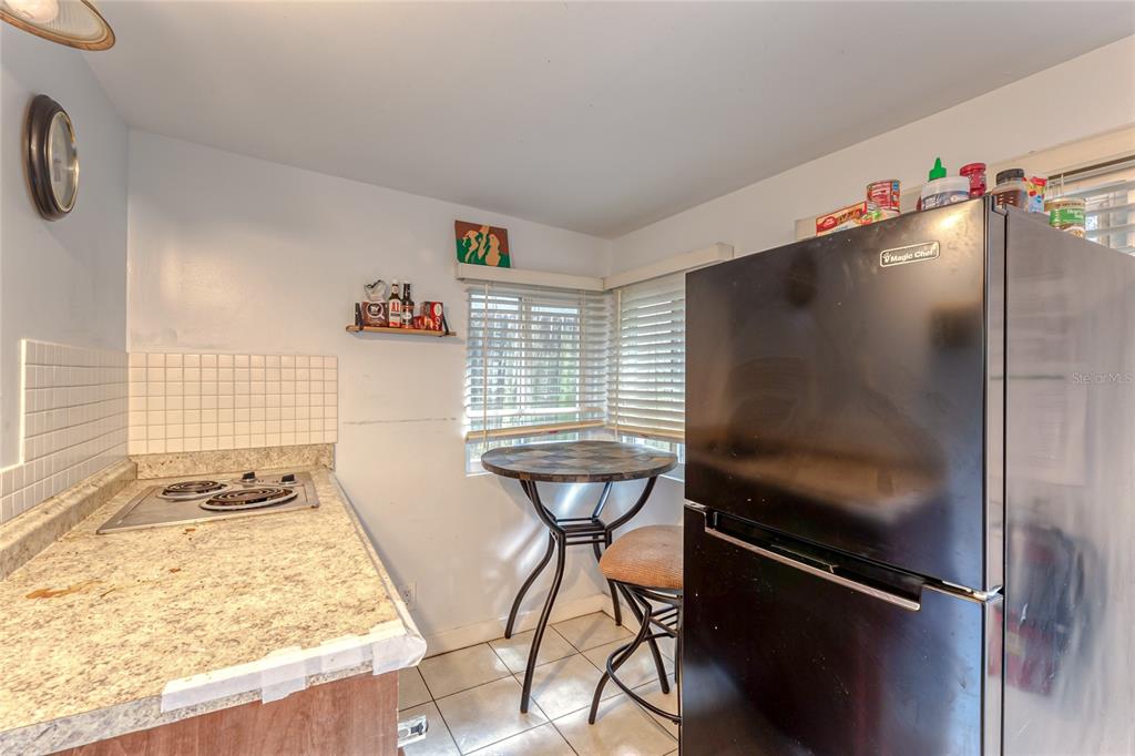 WAVERLY PLACE 2-19 D - Residential Income