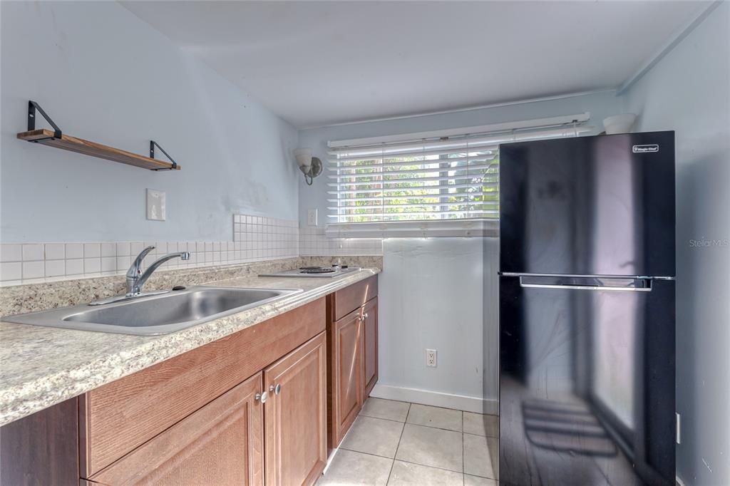 WAVERLY PLACE 2-19 D - Residential Income