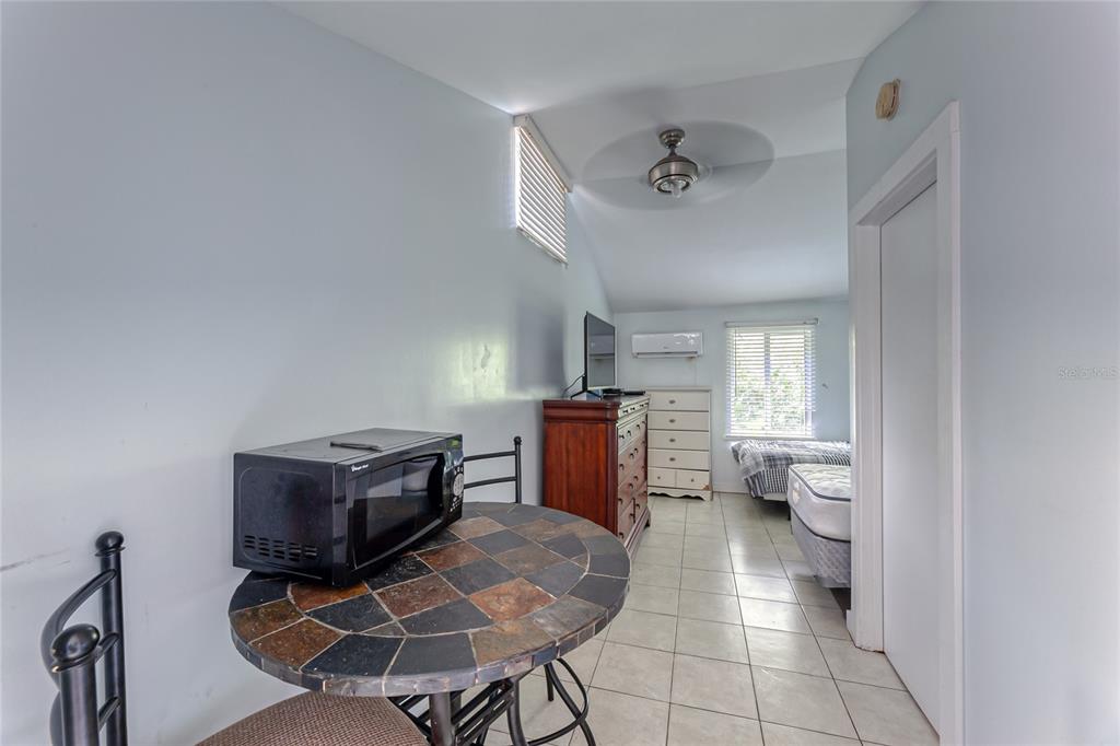 WAVERLY PLACE 2-19 D - Residential Income