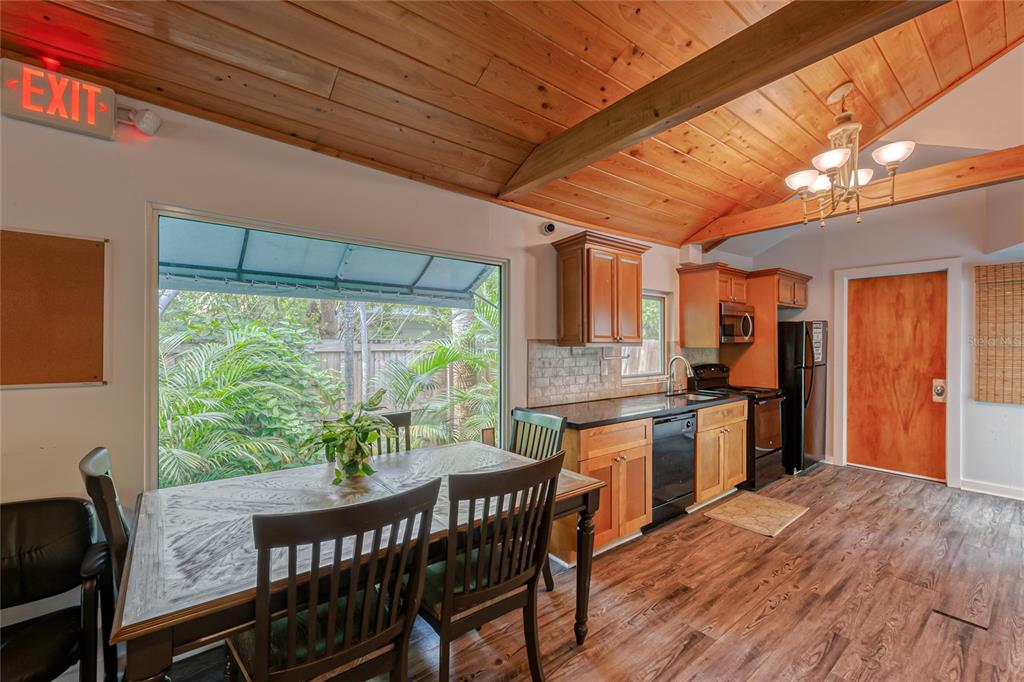 WAVERLY PLACE 2-19 D - Residential Income