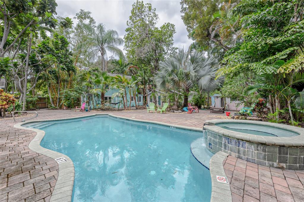 WAVERLY PLACE 2-19 D - Residential Income