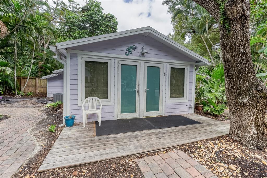 WAVERLY PLACE 2-19 D - Residential Income