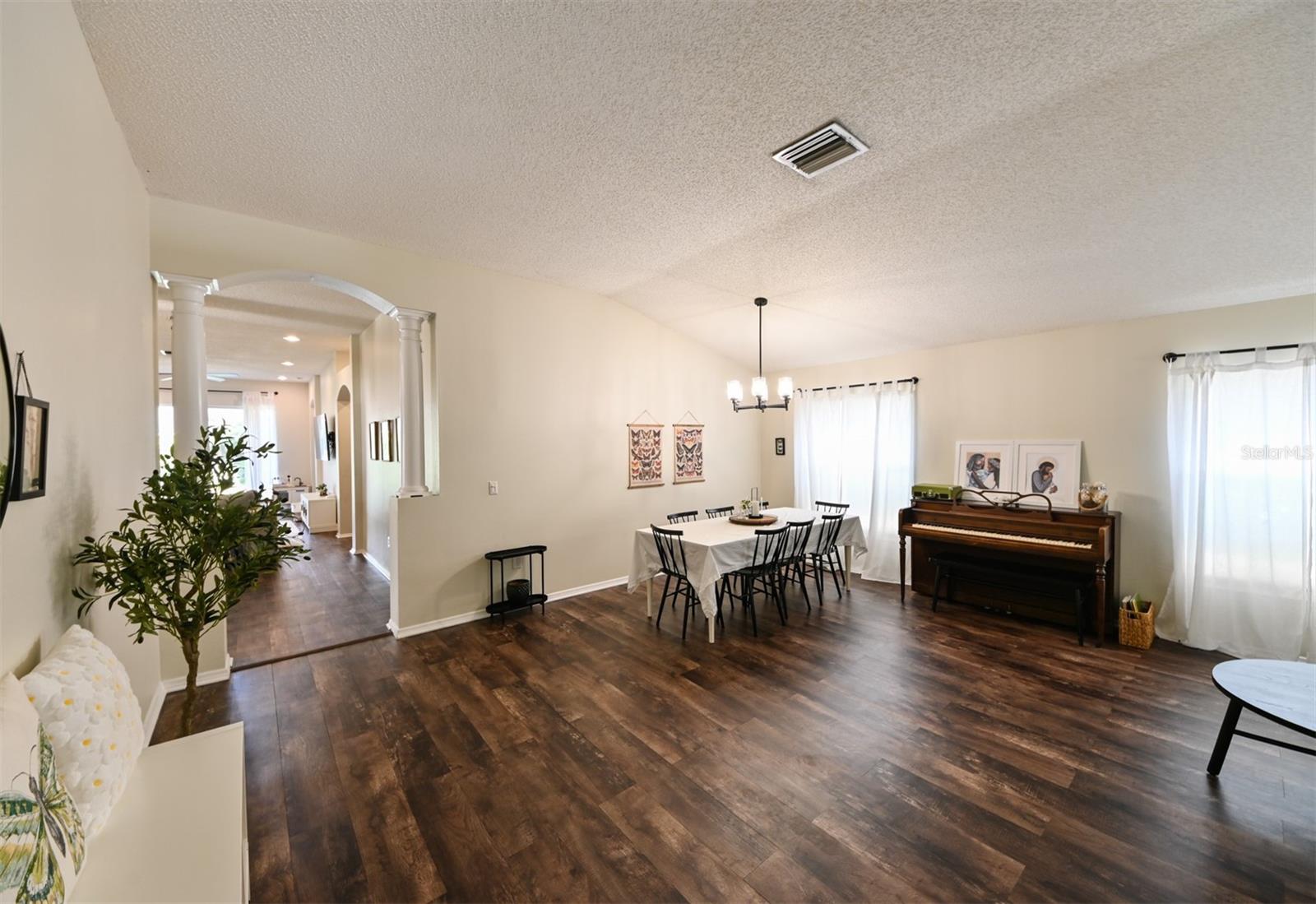VILLAROSA I - Residential