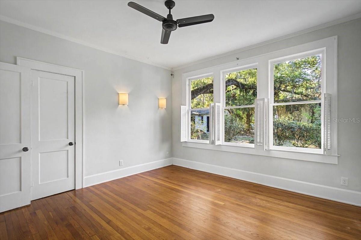 DUCK POND - Residential