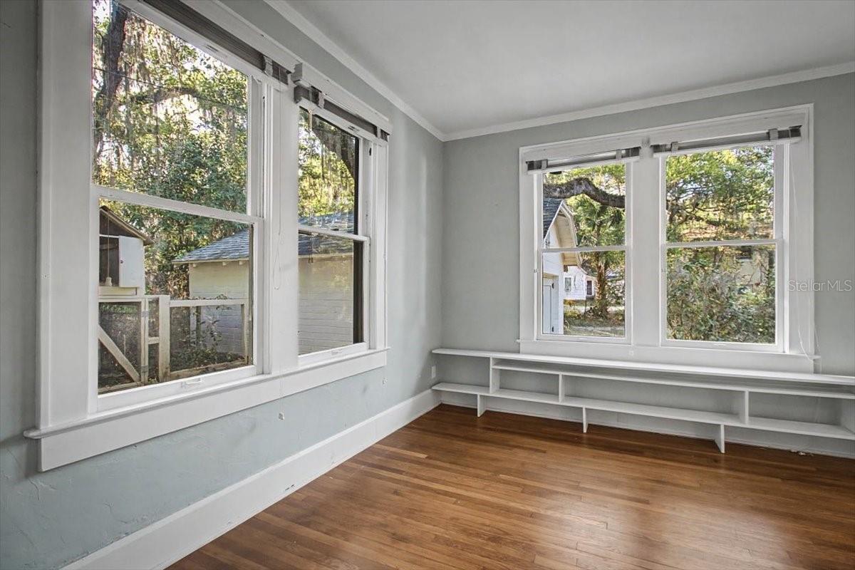 DUCK POND - Residential