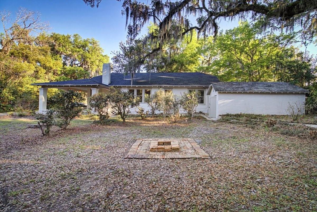 DUCK POND - Residential