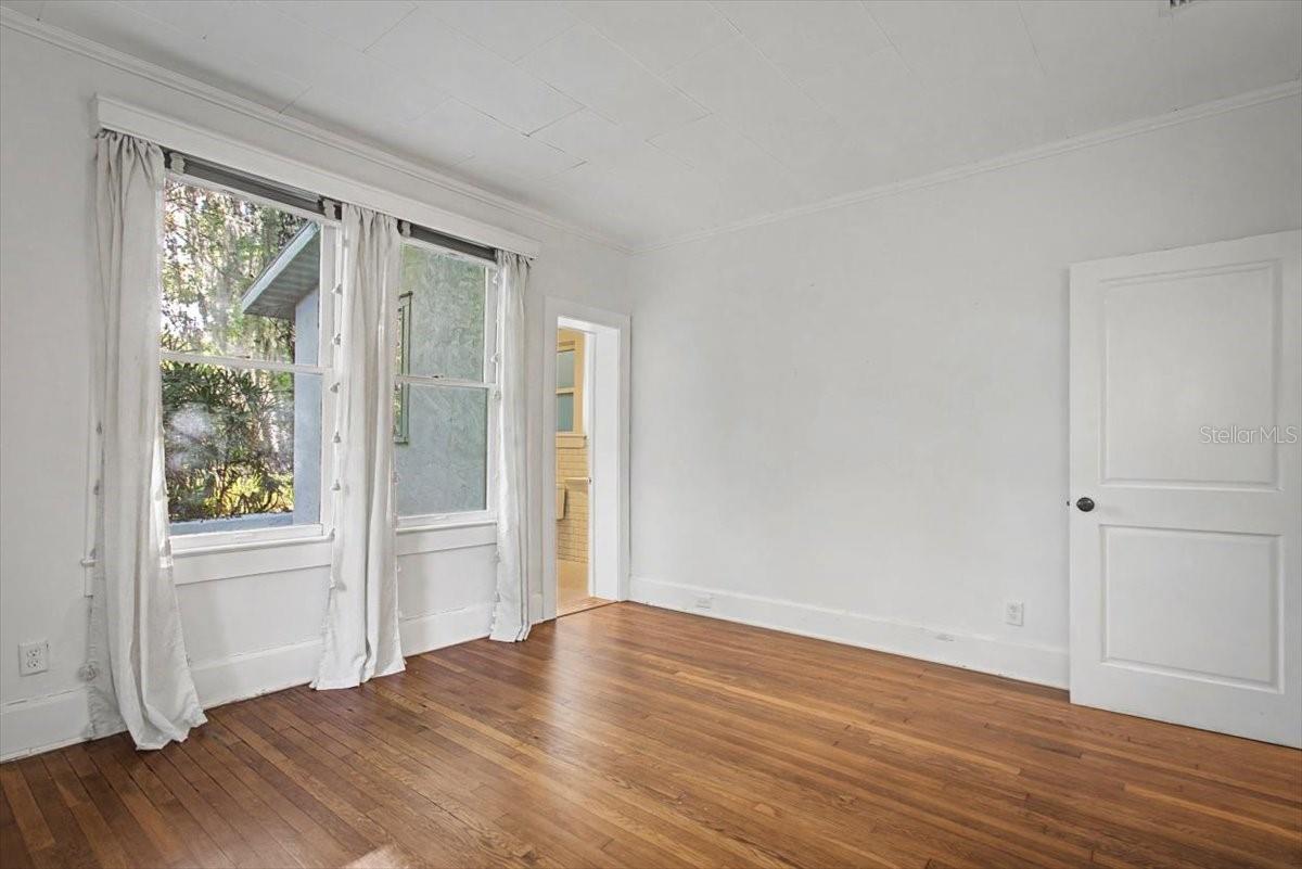 DUCK POND - Residential