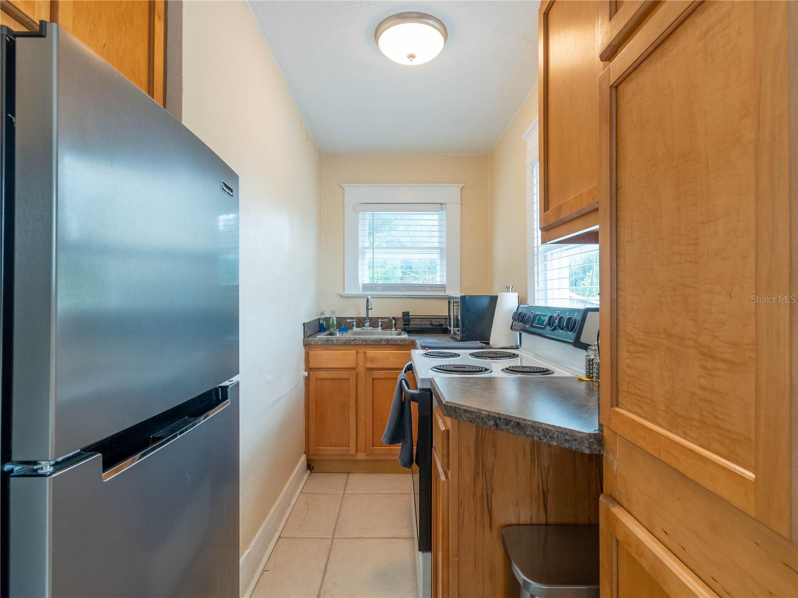 WEST SUWANEE HEIGHTS - Residential Lease