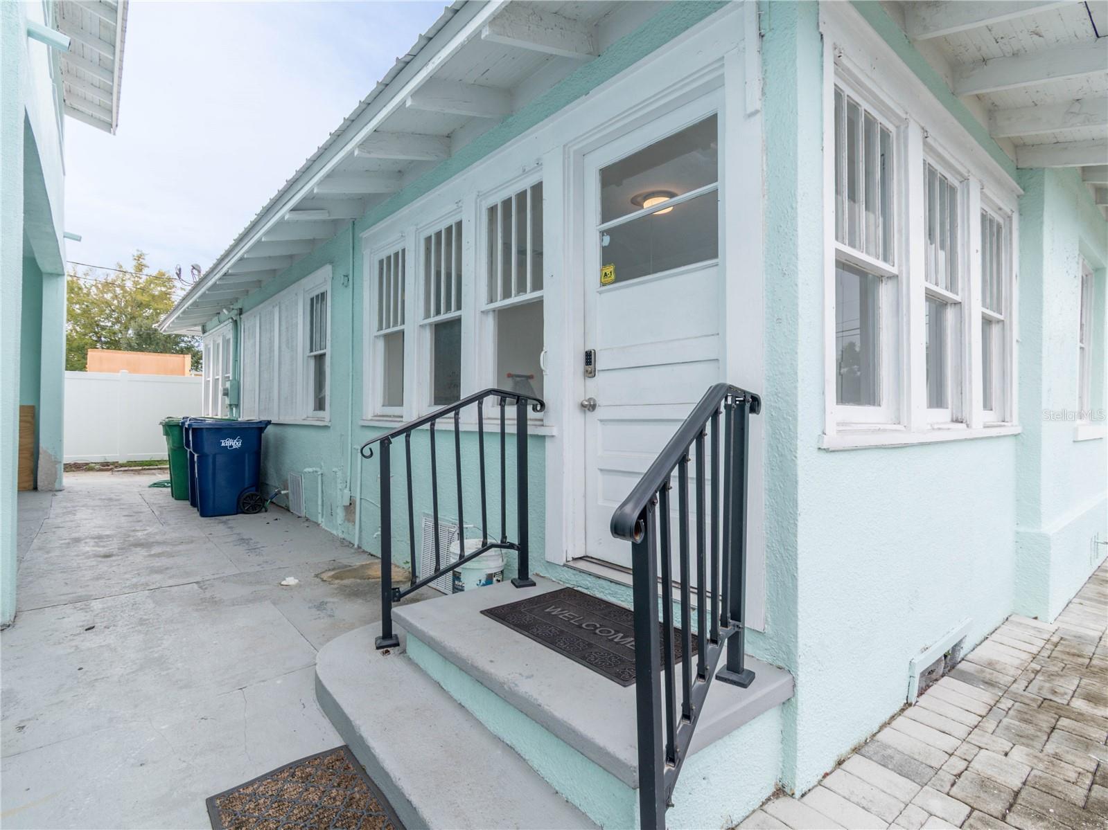 WEST SUWANEE HEIGHTS - Residential Lease