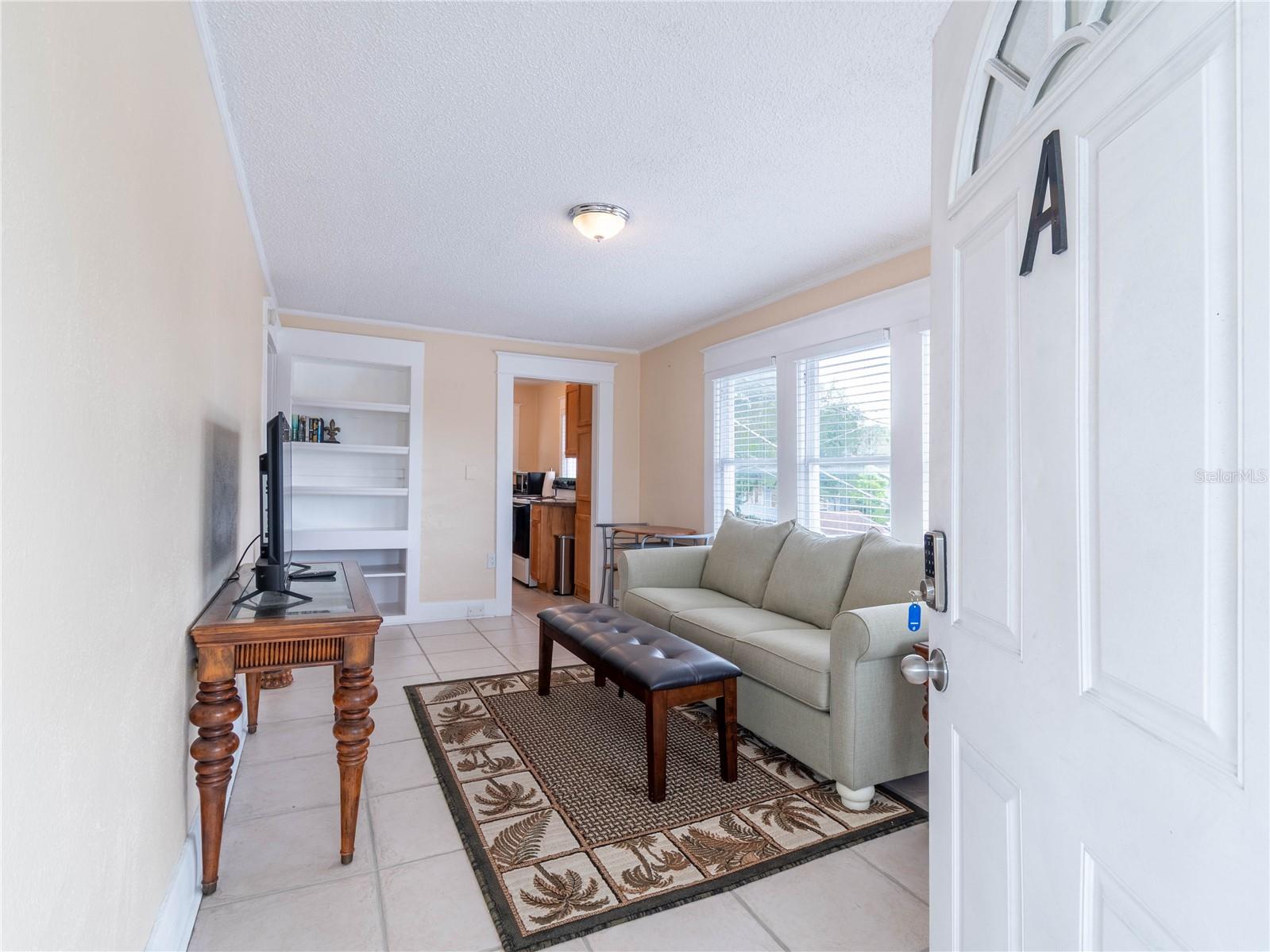 WEST SUWANEE HEIGHTS - Residential Lease