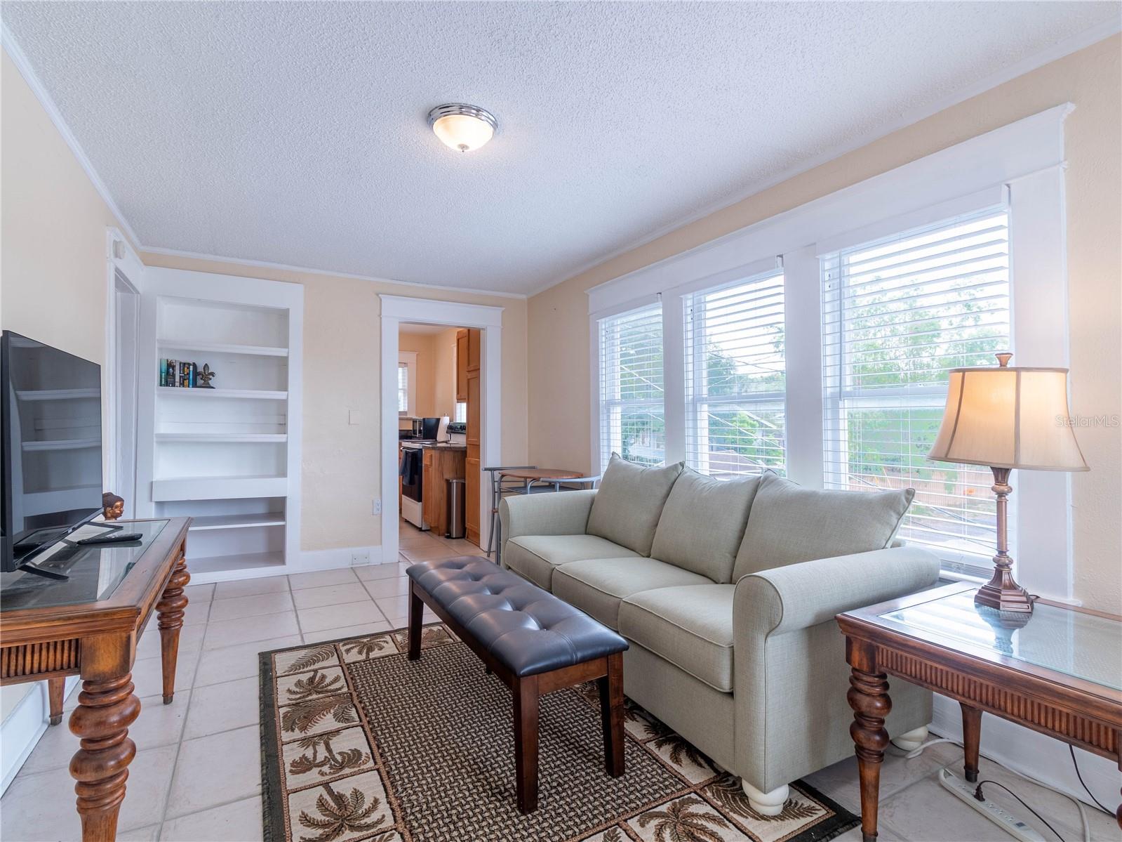 WEST SUWANEE HEIGHTS - Residential Lease
