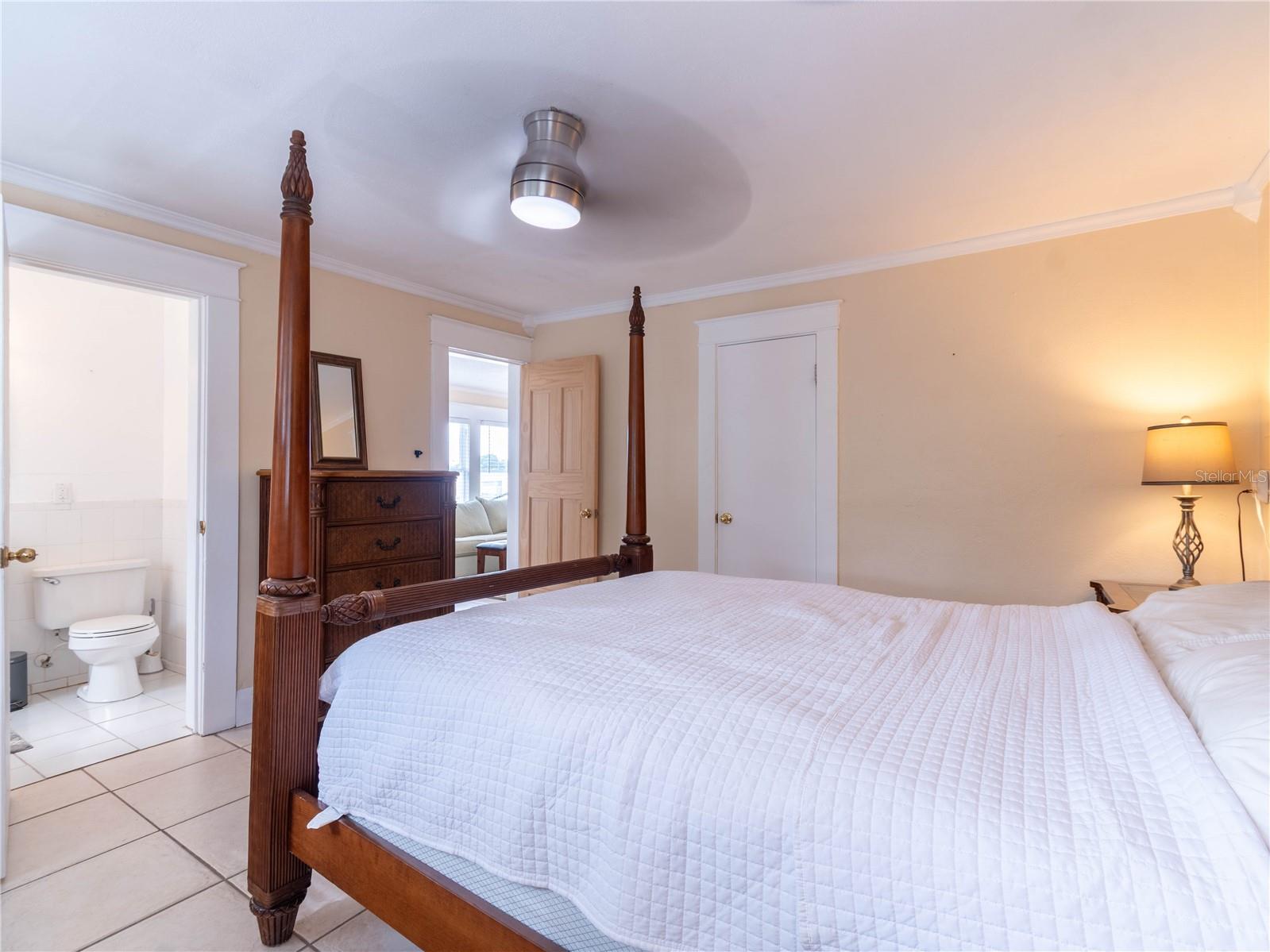 WEST SUWANEE HEIGHTS - Residential Lease