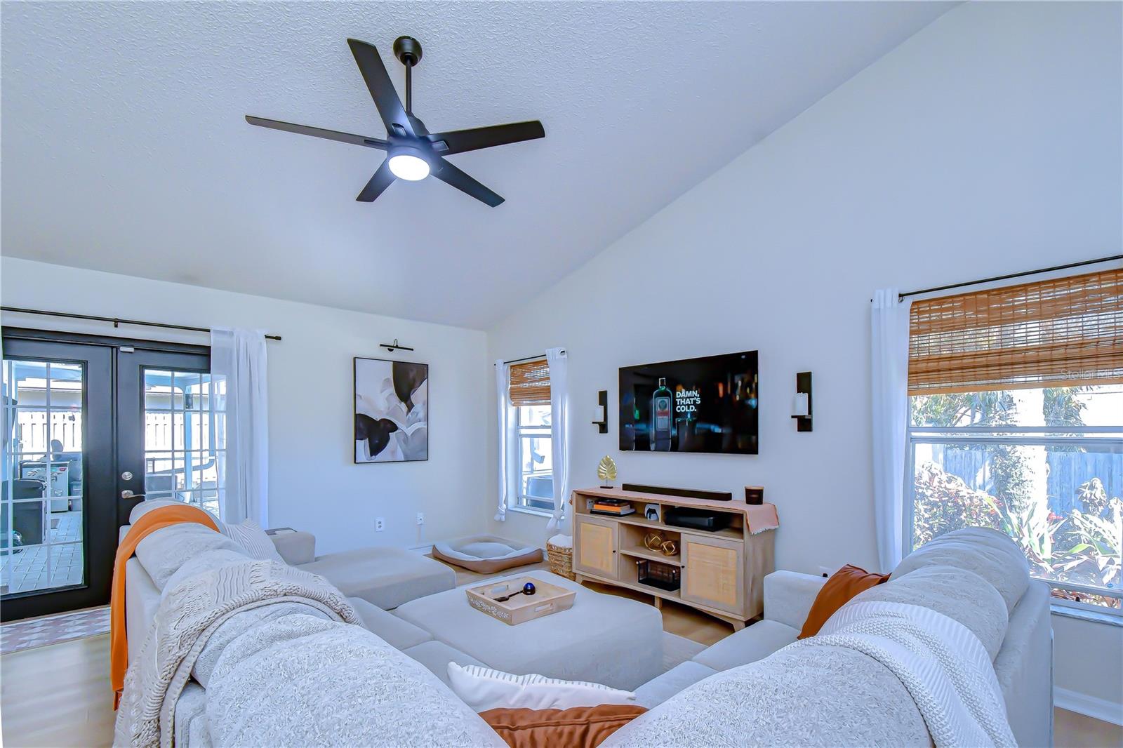 RANDOM OAKS PH I - Residential