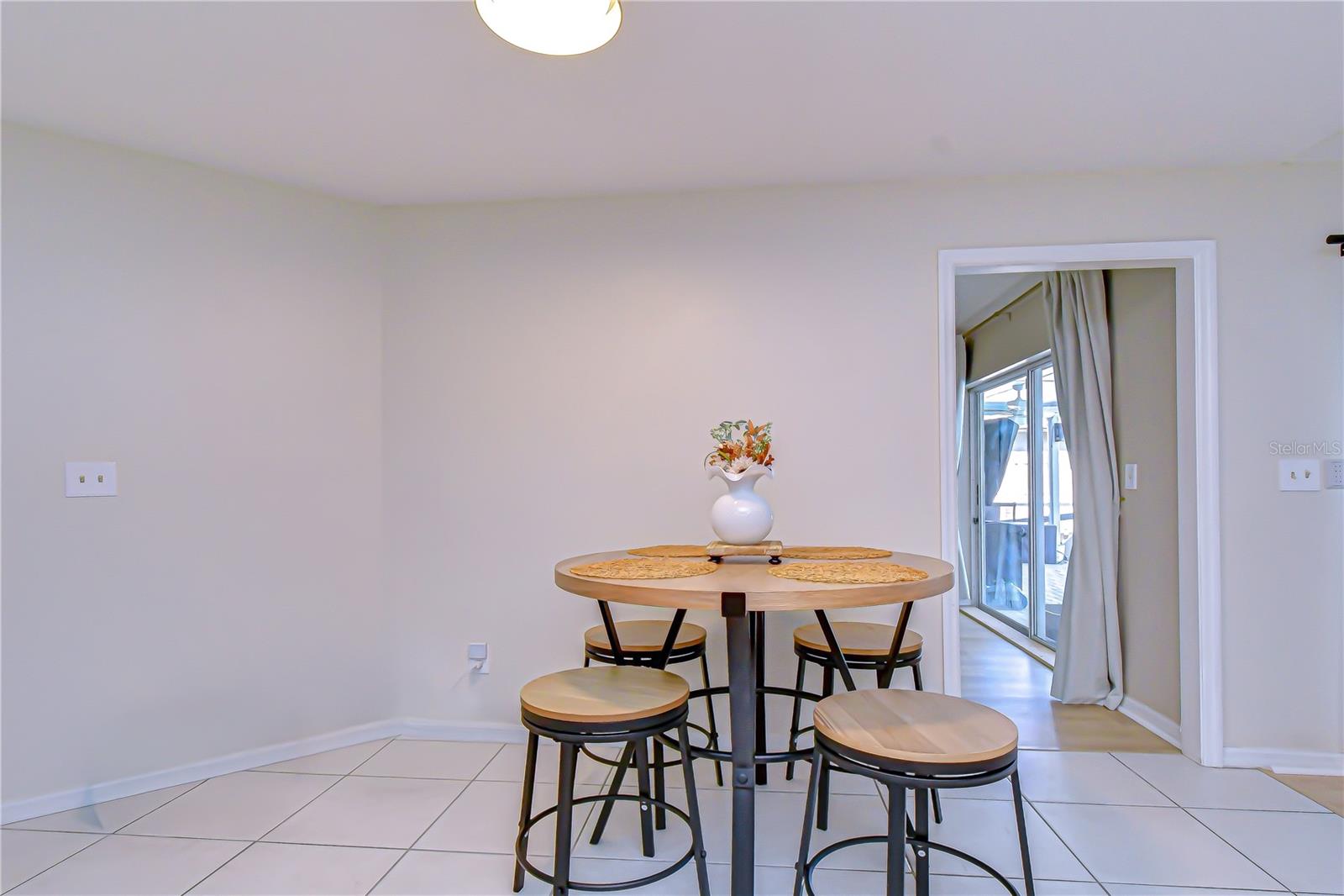 RANDOM OAKS PH I - Residential