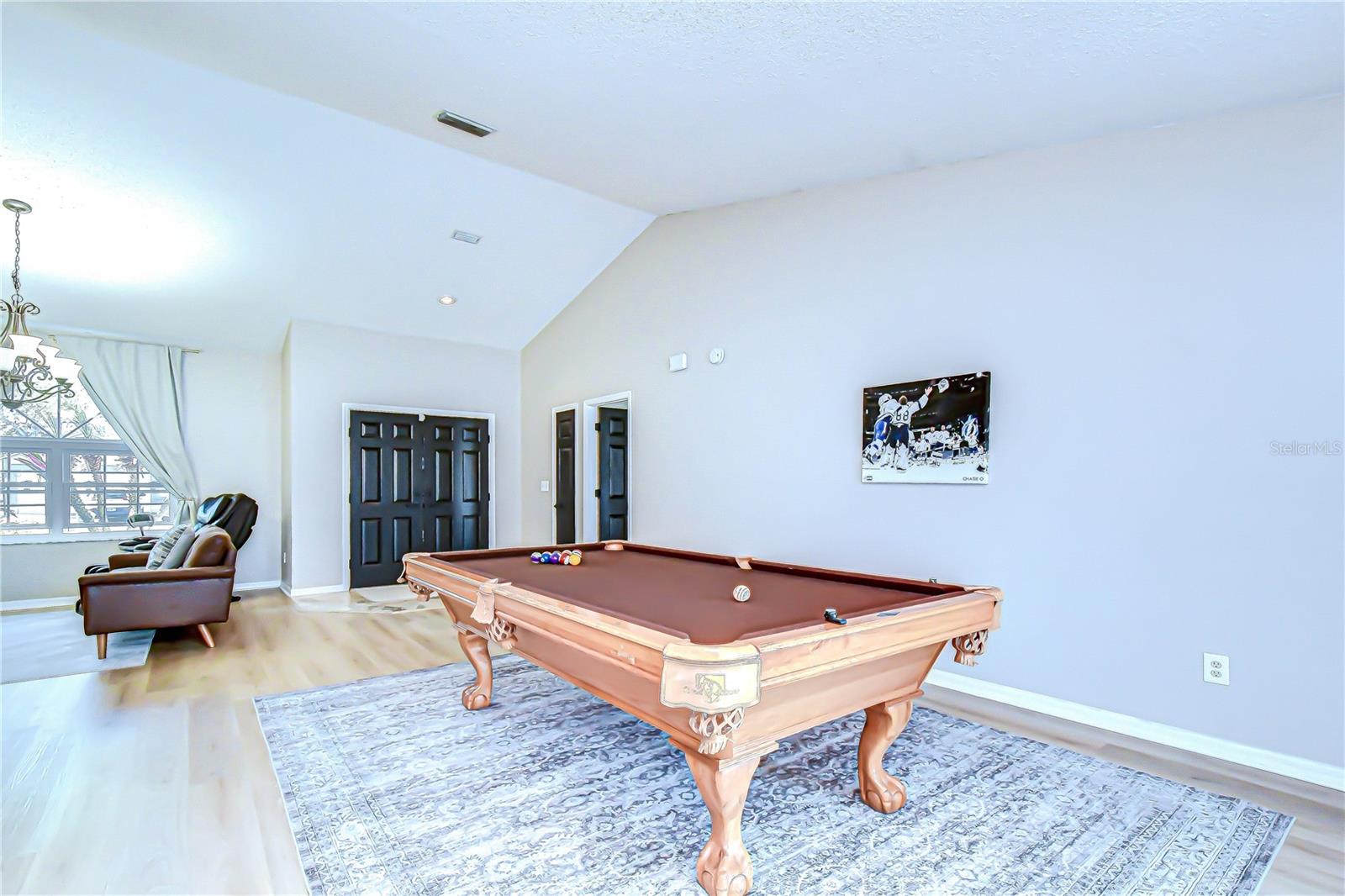 RANDOM OAKS PH I - Residential