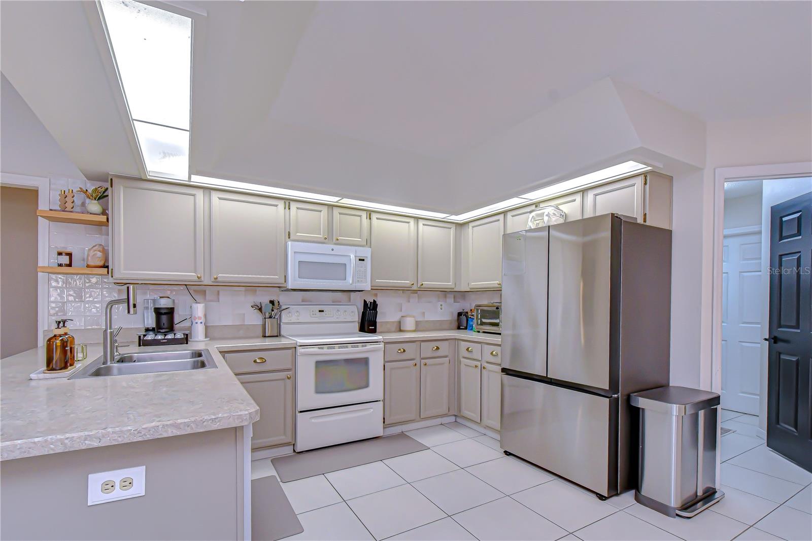 RANDOM OAKS PH I - Residential