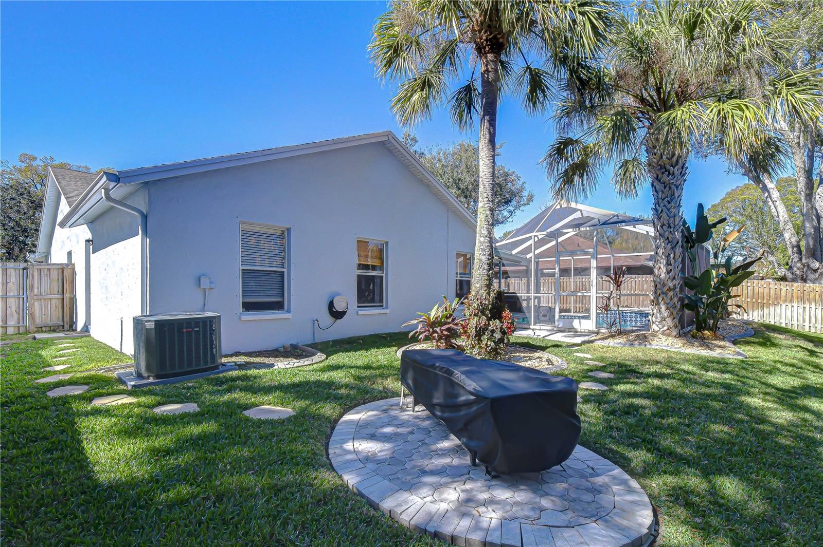 RANDOM OAKS PH I - Residential