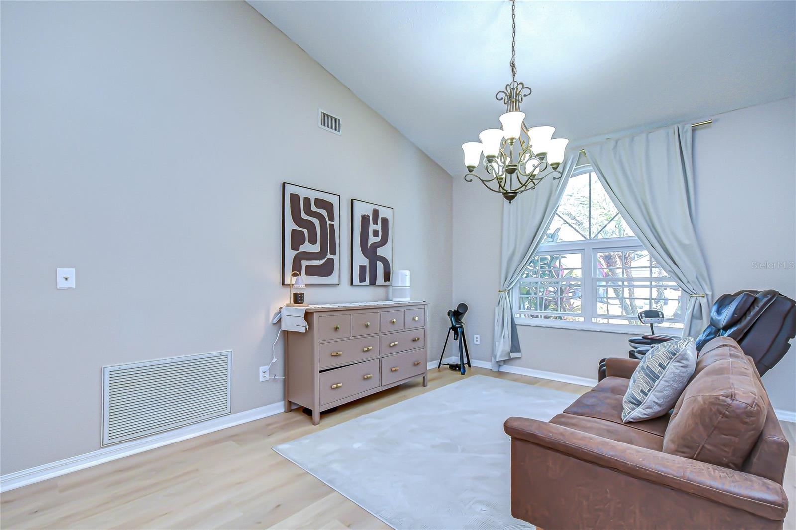 RANDOM OAKS PH I - Residential