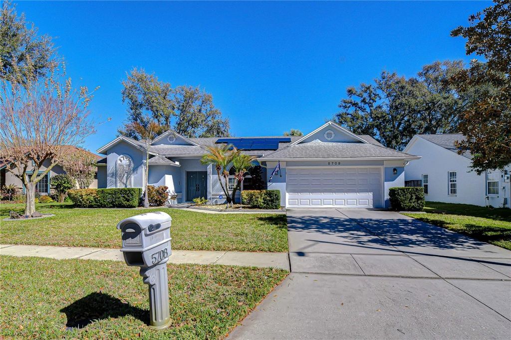 Photo of 5708 Erhardt Drive, Riverview, FL 33578 (MLS # TB8481594)