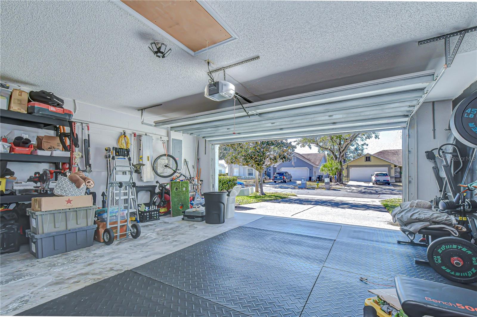 RANDOM OAKS PH I - Residential