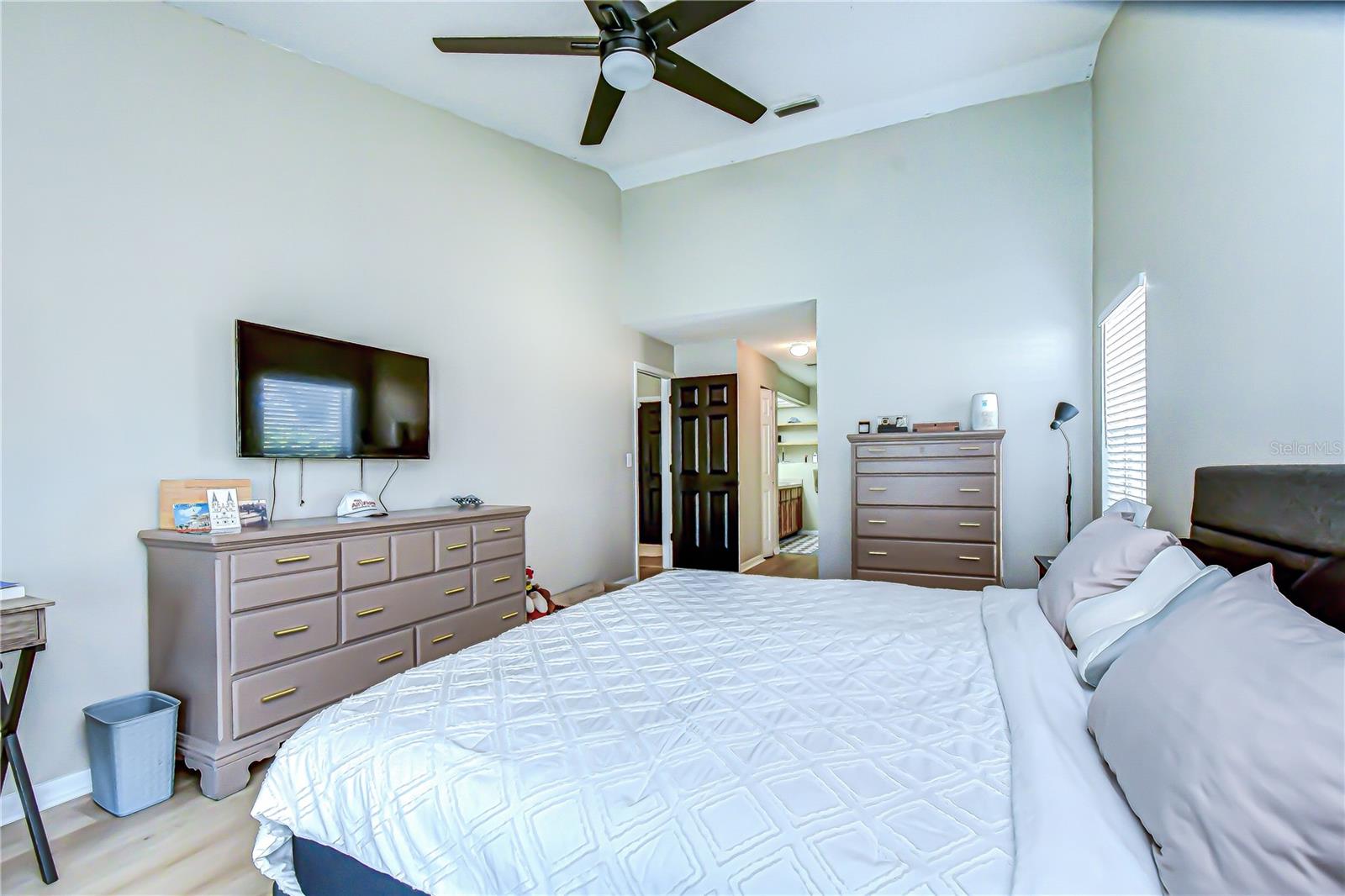 RANDOM OAKS PH I - Residential