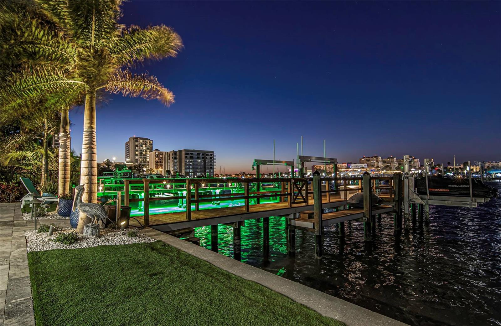 BAYSIDE SUB - Residential