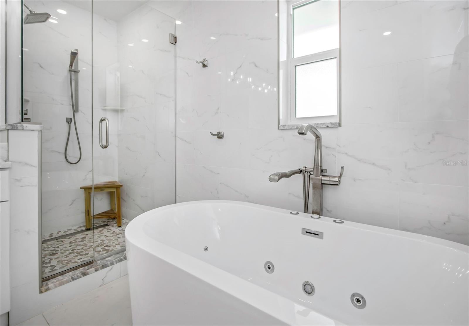 BAYSIDE SUB - Residential