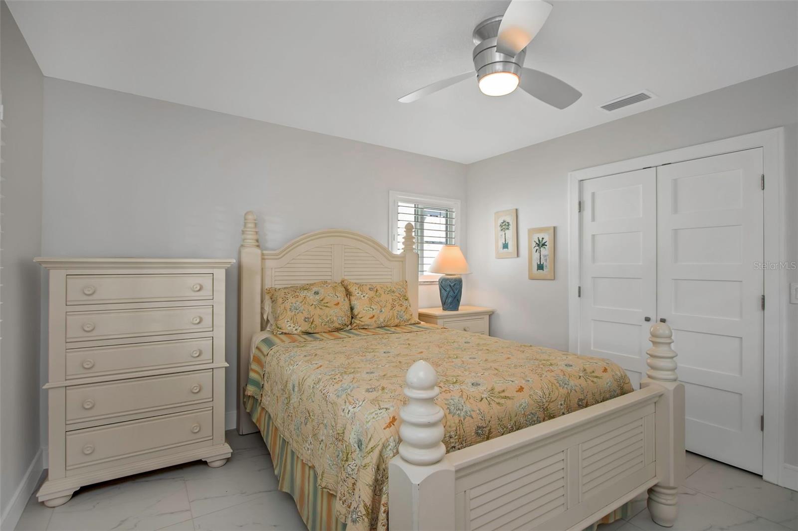 BAYSIDE SUB - Residential