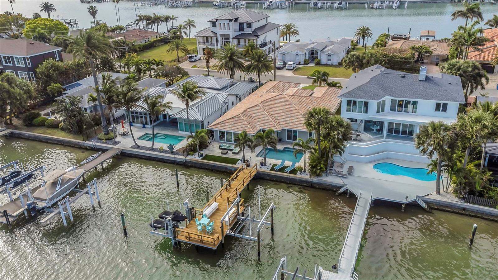 BAYSIDE SUB - Residential