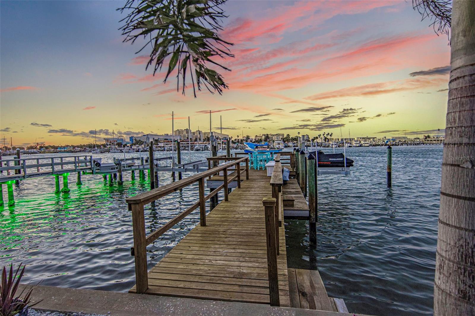 BAYSIDE SUB - Residential