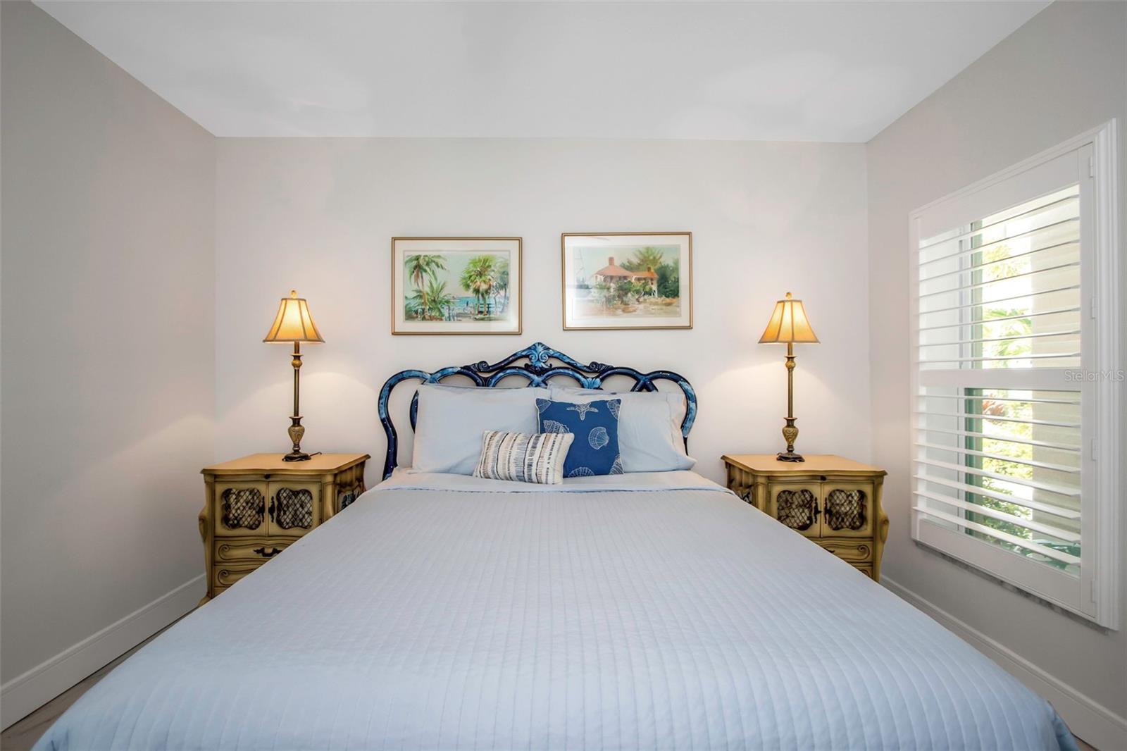 BAYSIDE SUB - Residential