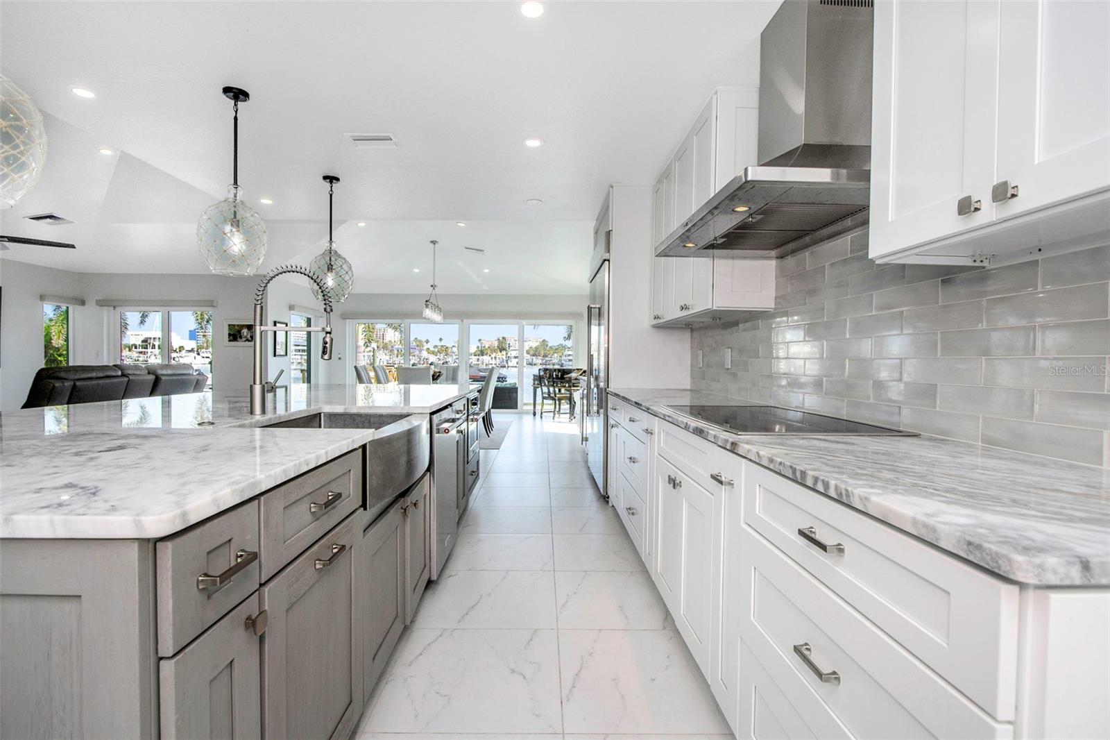 BAYSIDE SUB - Residential