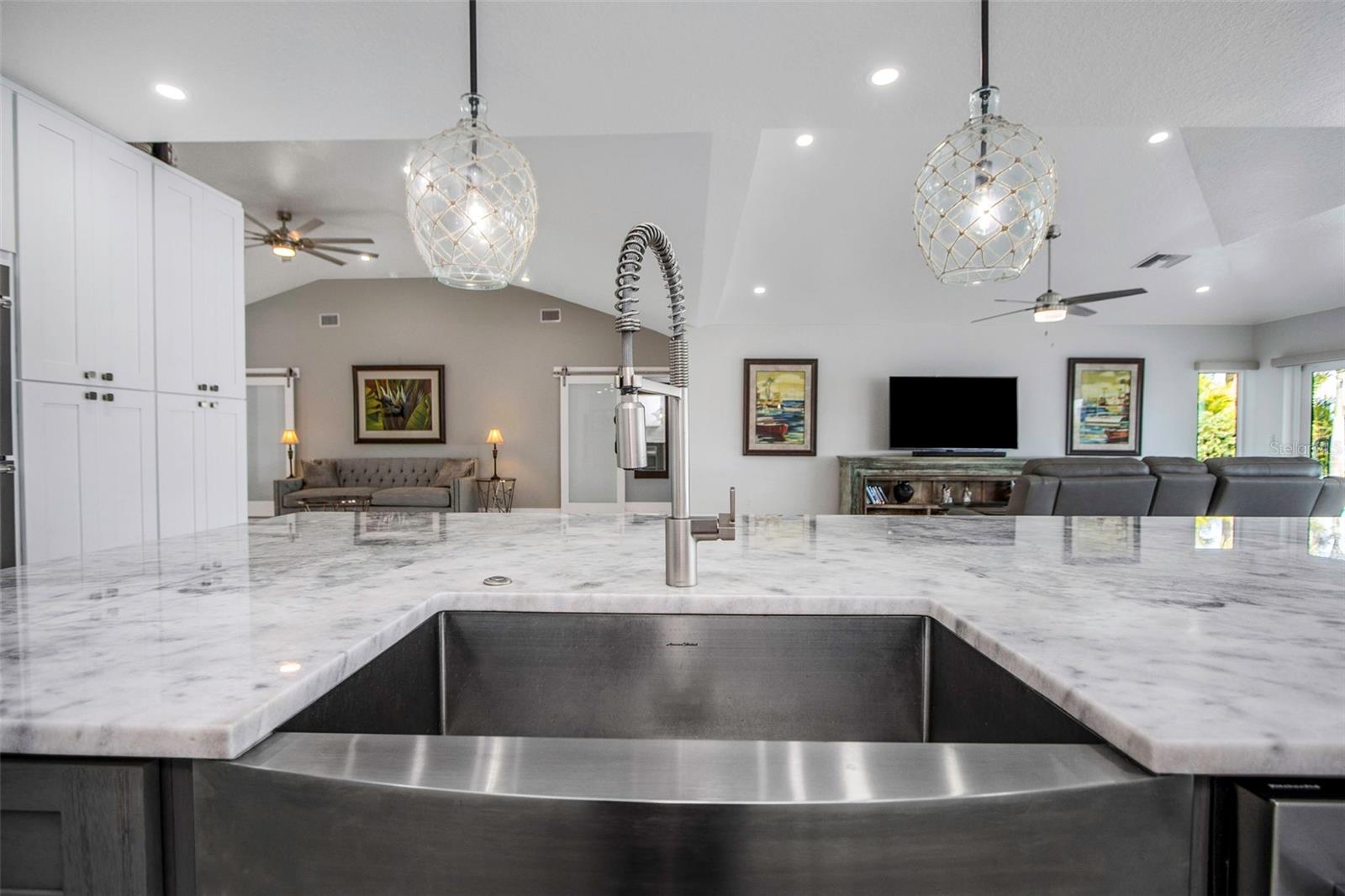 BAYSIDE SUB - Residential