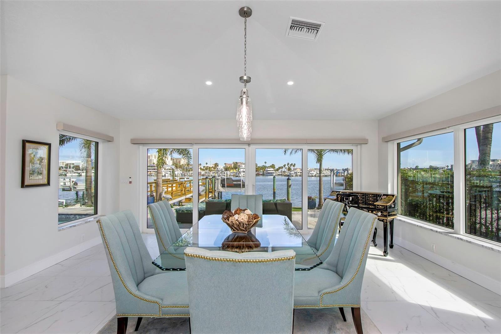 BAYSIDE SUB - Residential